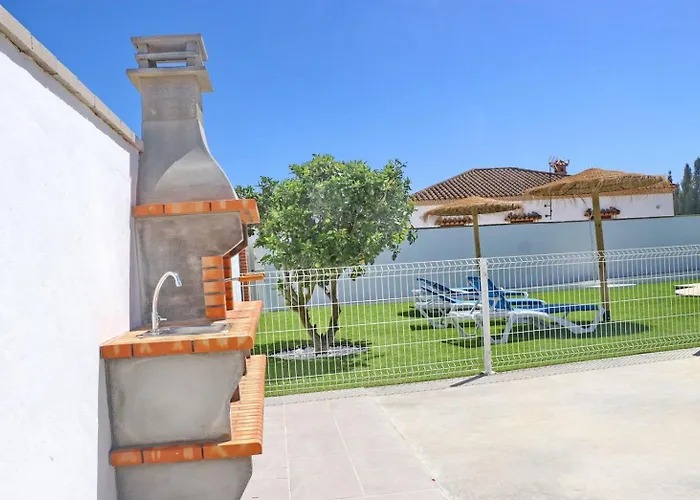 Rural * コニル・デ・ラ・フロンテラ